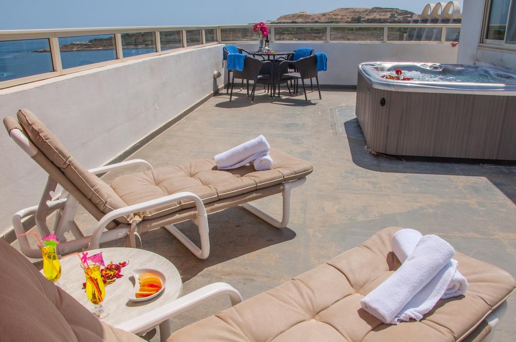 Club Salina Wharf Aparthotel Qawra Cameră foto