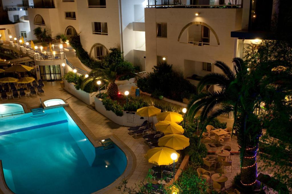 Club Salina Wharf Aparthotel Qawra Exterior foto
